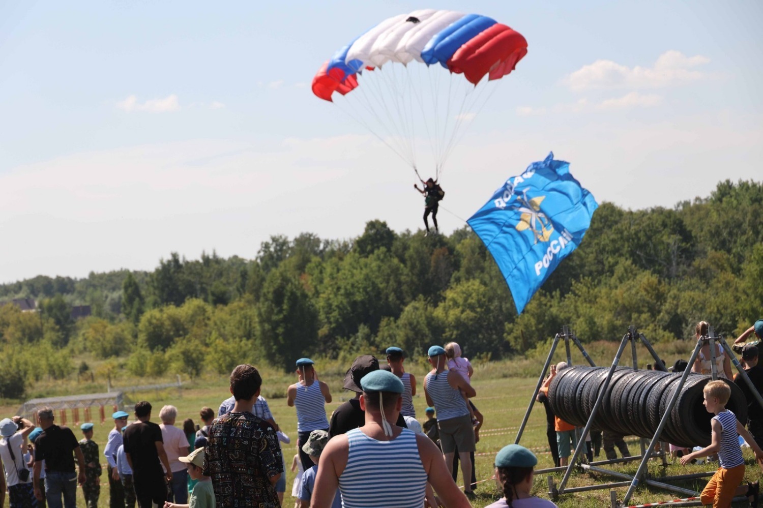 В Башкирии в парке «Патриот» прошел День ВДВ