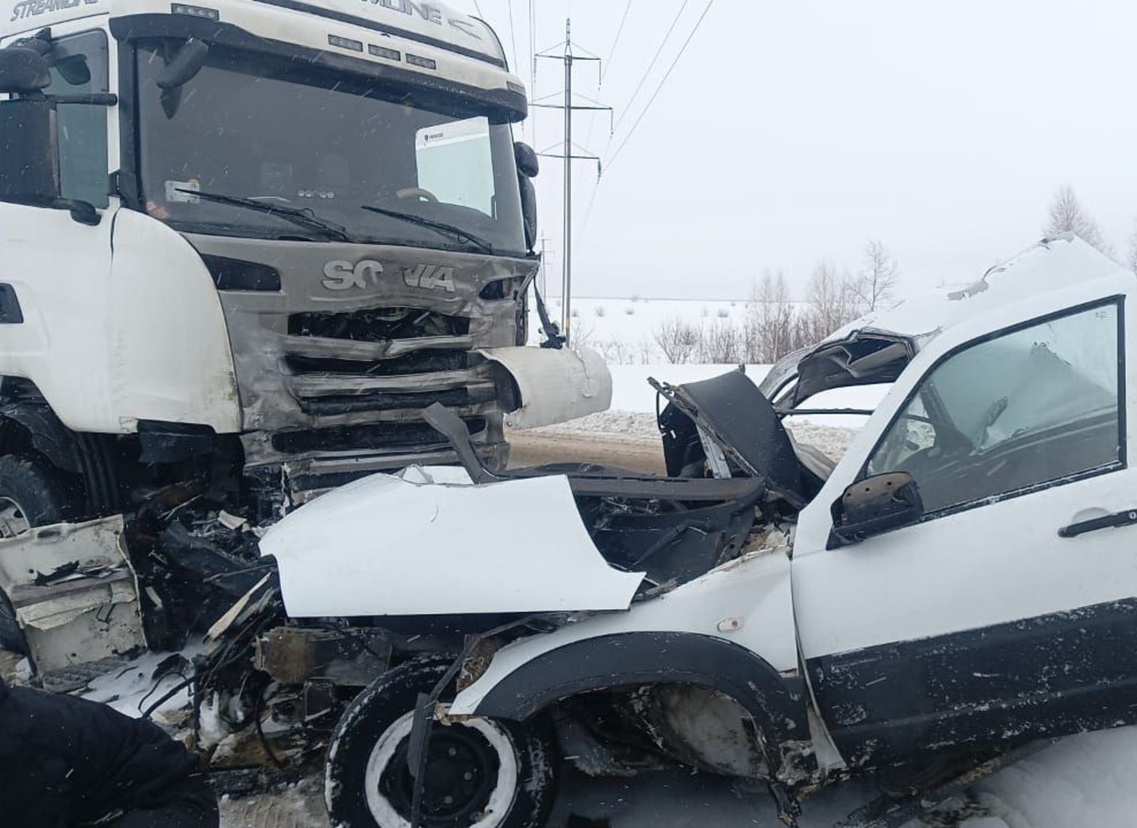 На трассе в Башкирии разбился 48-летний автомобилист