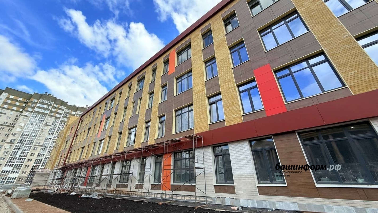 Глава Башкирии напомнил, что нарушение сроков сдачи школ будут считать ЧП