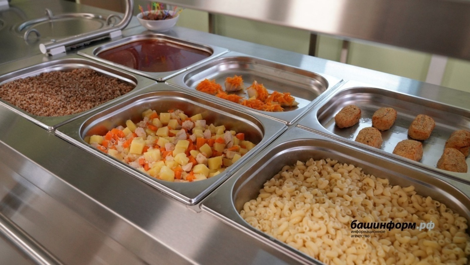 В Башкирии будут «жестко наказывать» за плохое качество школьного питания