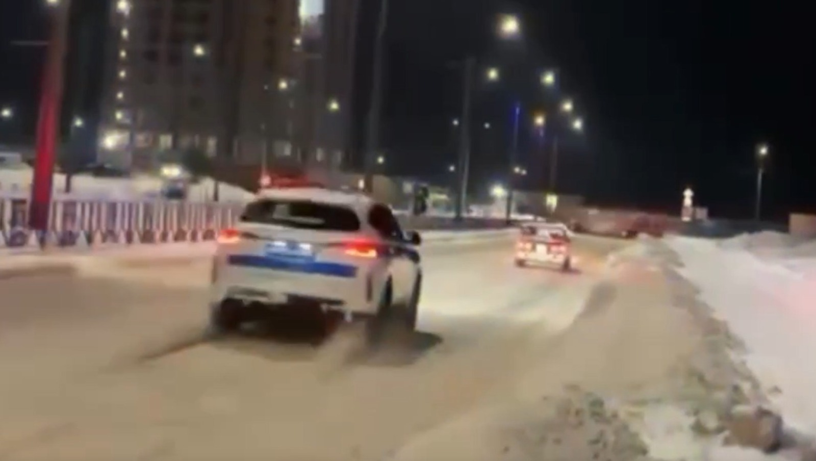 В Башкирии молодой водитель устроил «дрифт» перед сотрудниками ГАИ