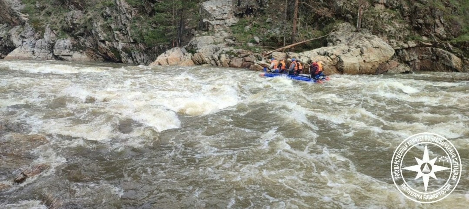 В Башкирии из реки Малый Инзер извлекли тело туриста