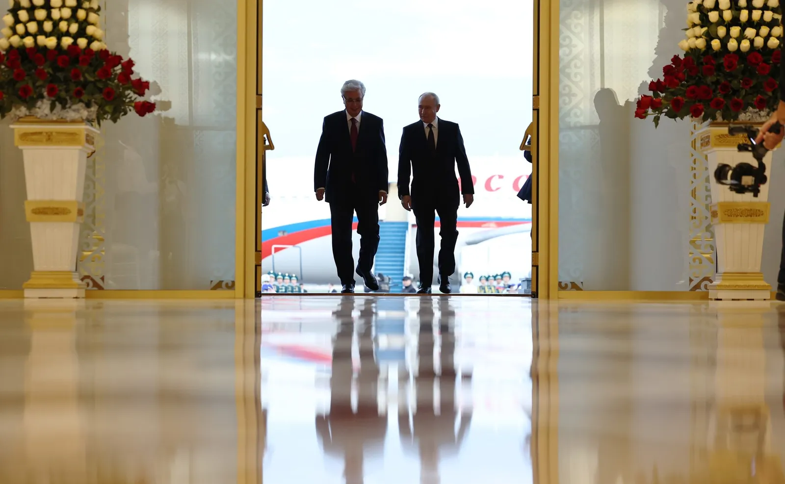 Владимир Путин прибыл в Казахстан с государственным визитом