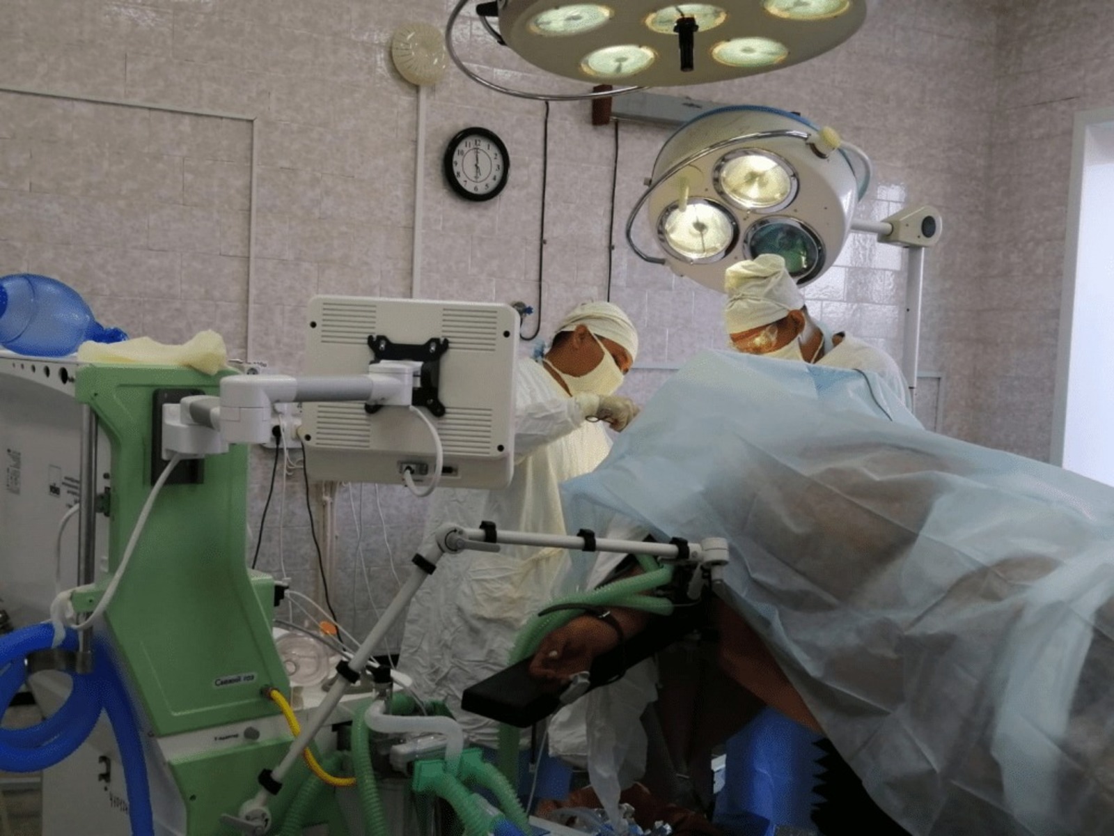 Нейрохирург из Уфы сделал экстренную операцию в Татышлинском районе благодаря санавиации