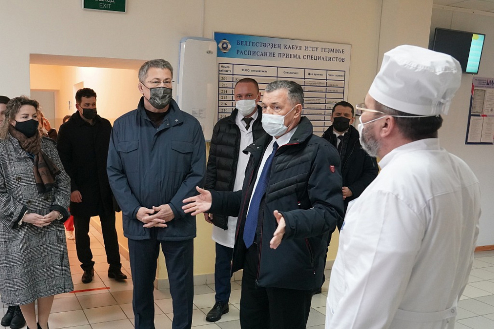 Радий Хабиров посетил Уфимский НИИ глазных болезней