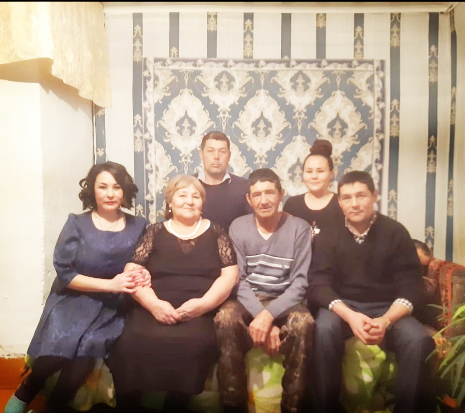 Память о герое жива