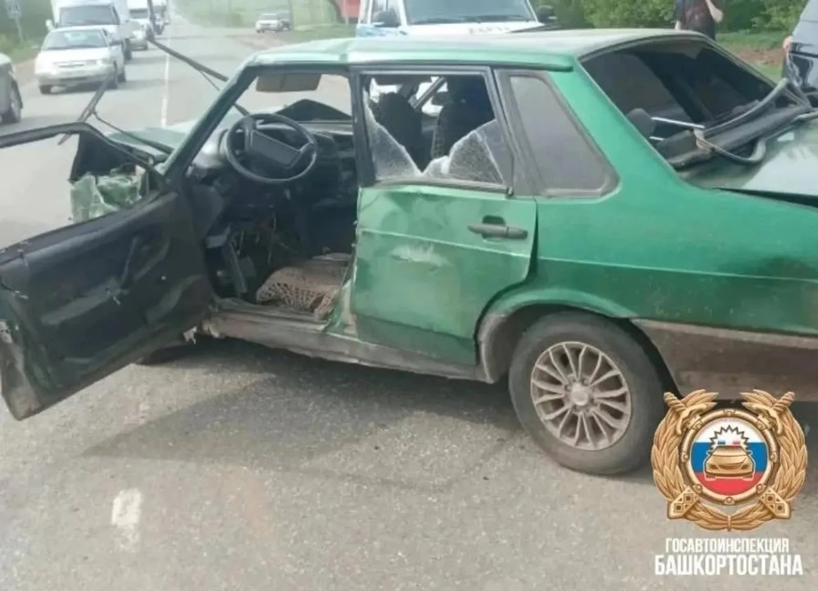 Два человека погибли и трое пострадали в страшной аварии