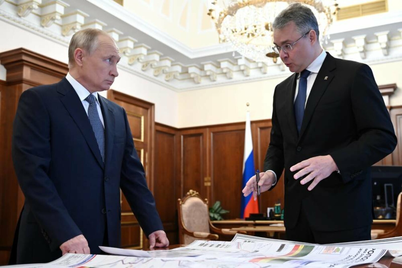 Путин обсудил со ставропольским губернатором развитие туризма и села