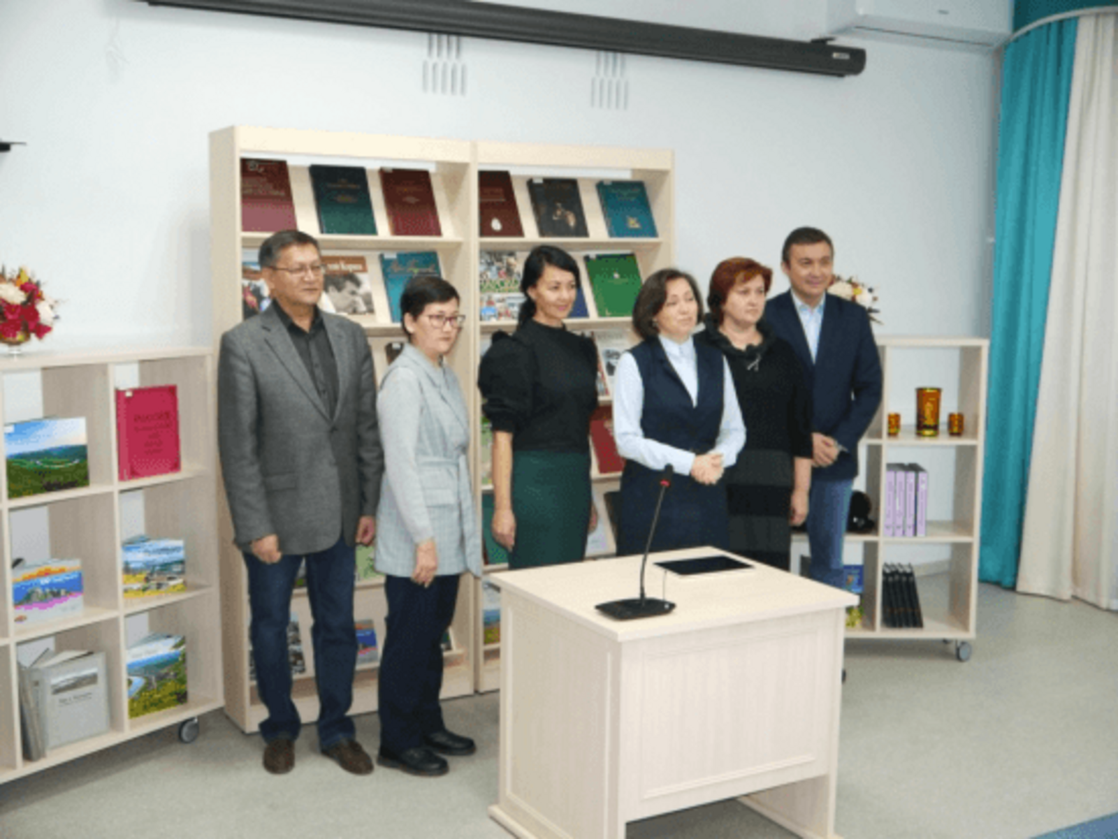 В Стерлитамакском районе торжественно открылась библиотека нового поколения