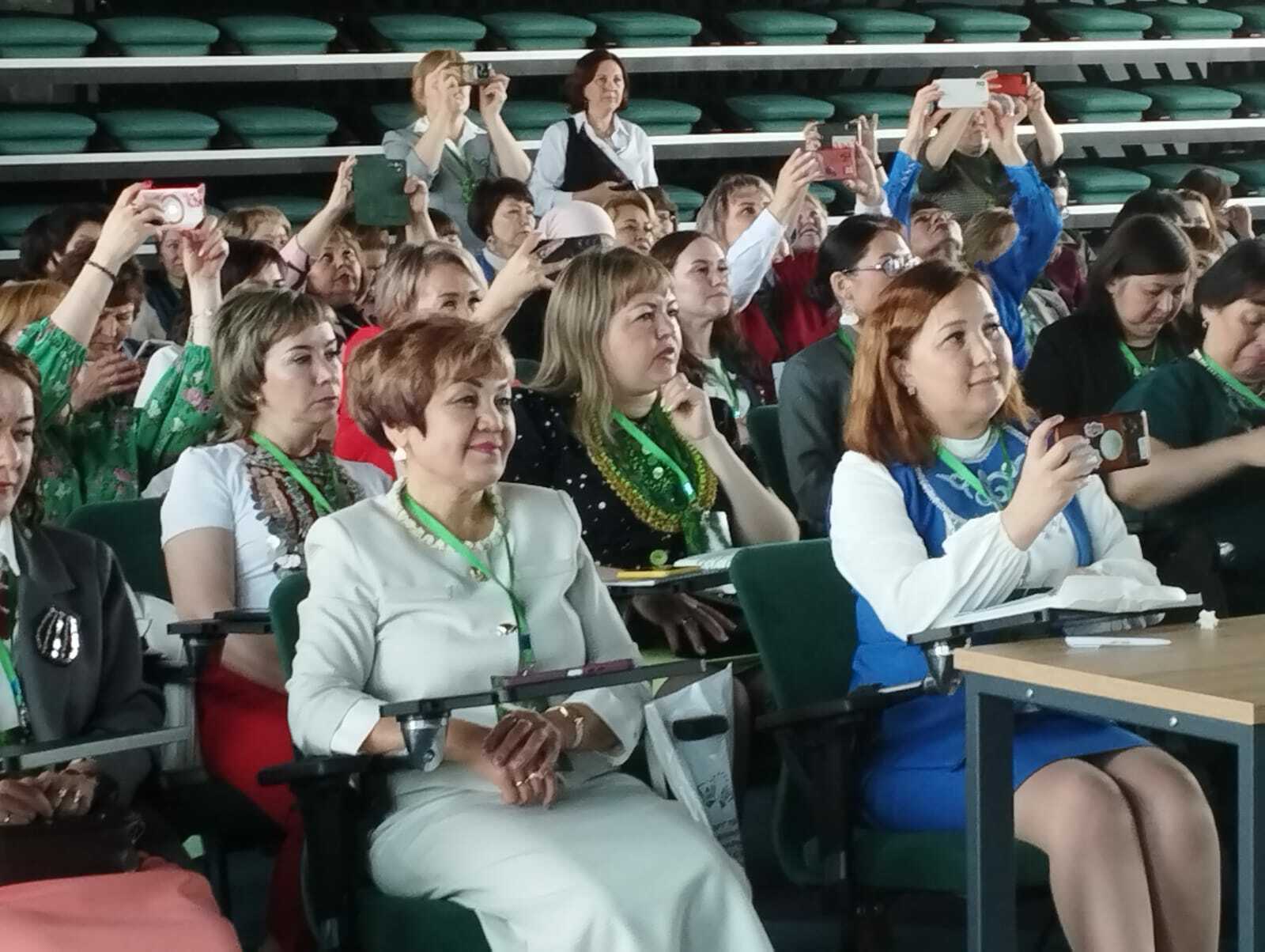 Хомай вдохновила учителей башкирского языка на освоение медиапроектов и соцсетей