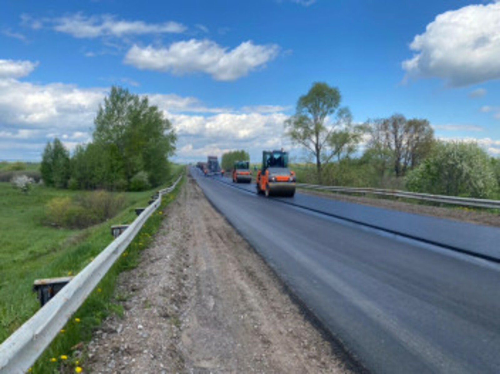 С началом лета  в Башкирии начнут  массово ремонтировать «фонящие» дороги