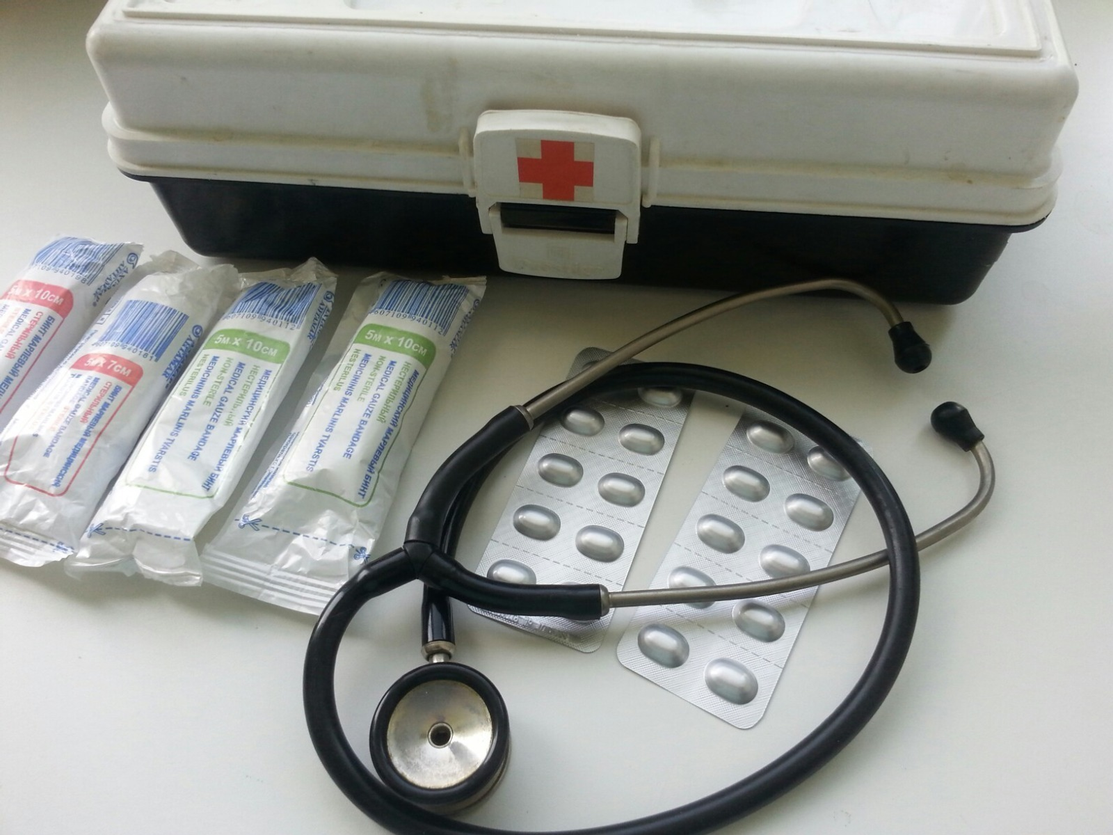 Восьмилетний мальчик угодил под колеса автомобиля