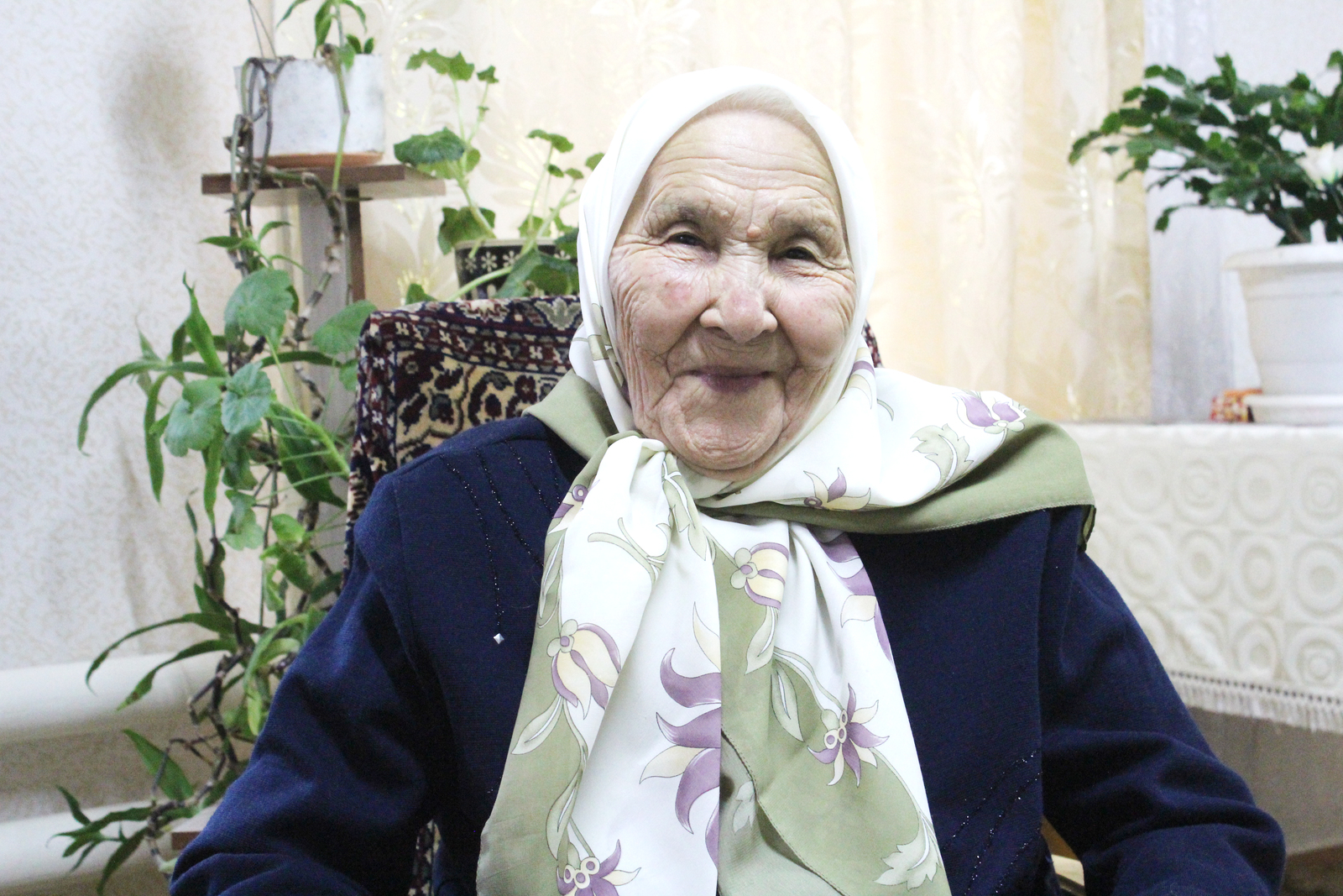 Мафтуха Итикеева из Абзелиловского района Башкирии в свои 94 года бодра и полна сил