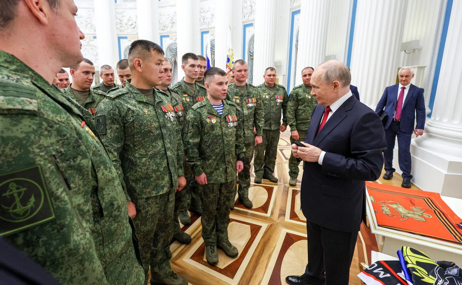 Захарова коротко ответила на заявление главы ВВС ФРГ о готовности ударить по РФ